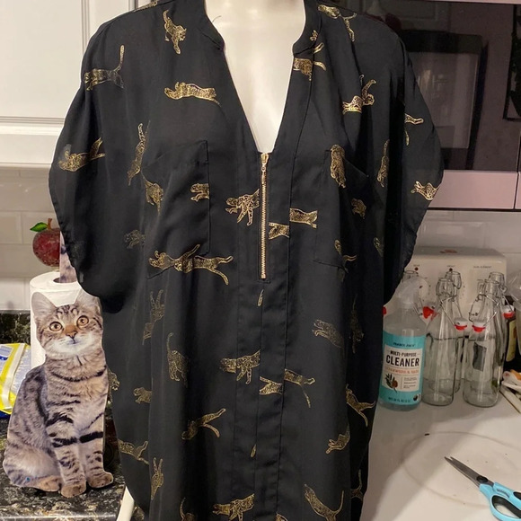 G womens Torrid casual sleeveless half zipper tiger plus size top 3 - Picture 1 of 5